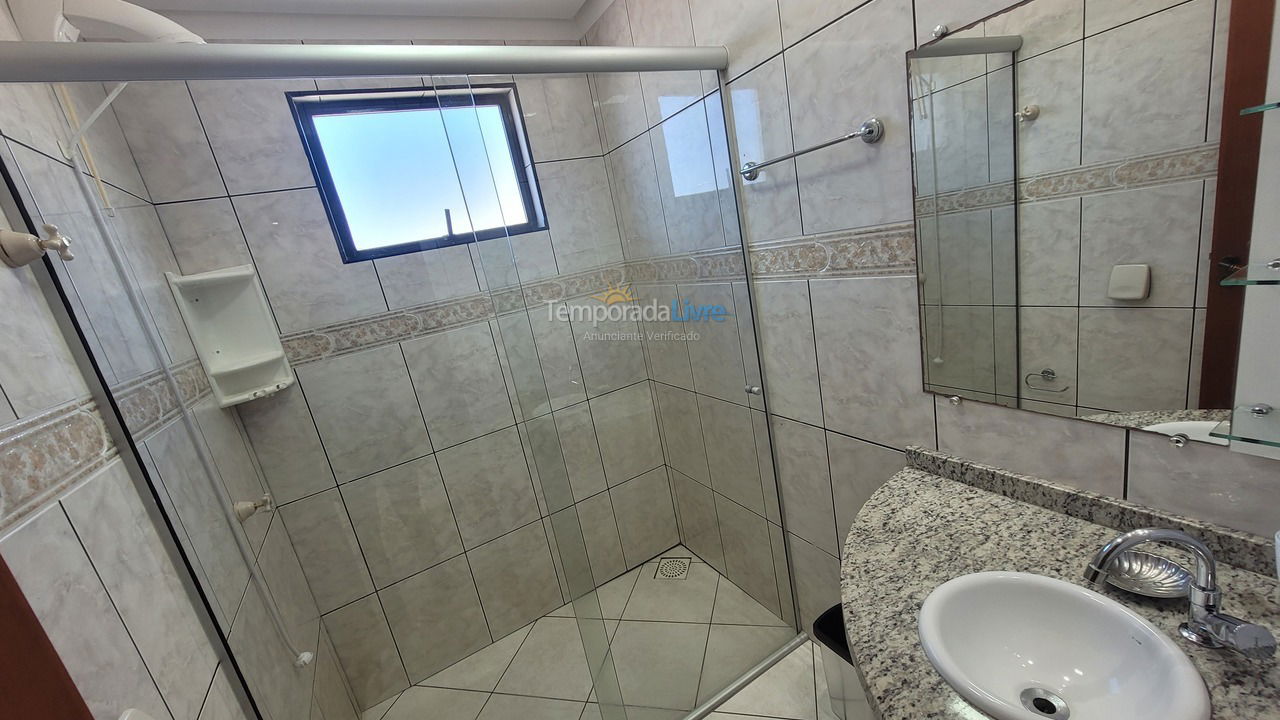 Apartment for vacation rental in Bombinhas (Praia de Bombas)