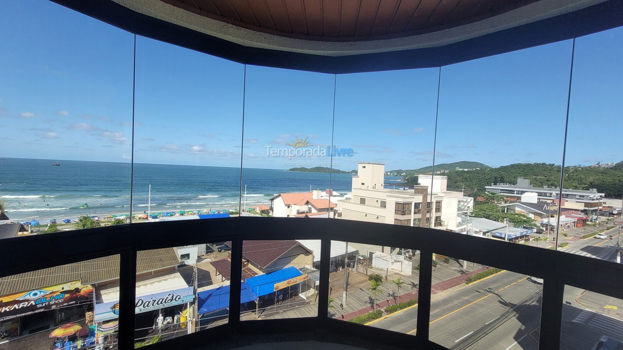 Apartment for vacation rental in Bombinhas (Praia de Bombas)