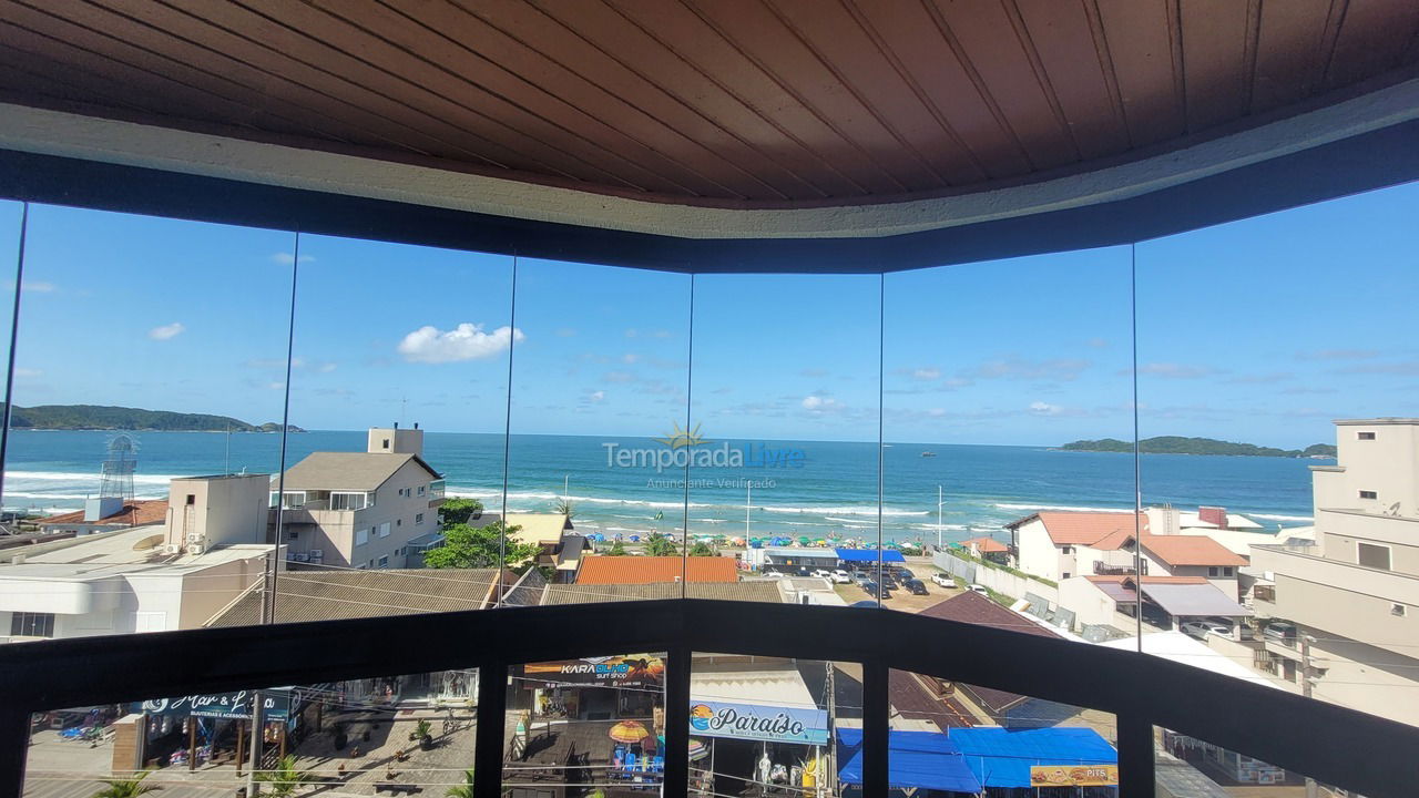 Apartment for vacation rental in Bombinhas (Praia de Bombas)