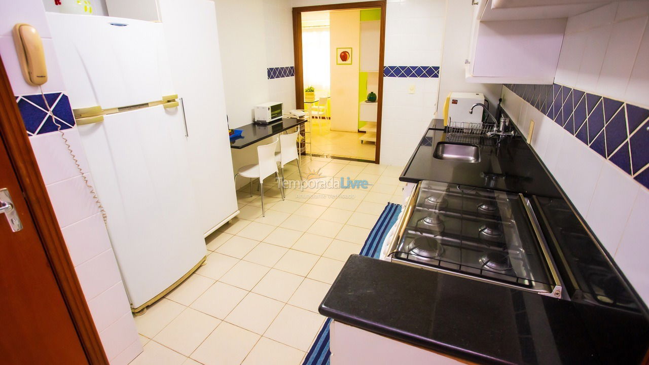 Apartamento para aluguel de temporada em Guarapari (Praia do Morro)