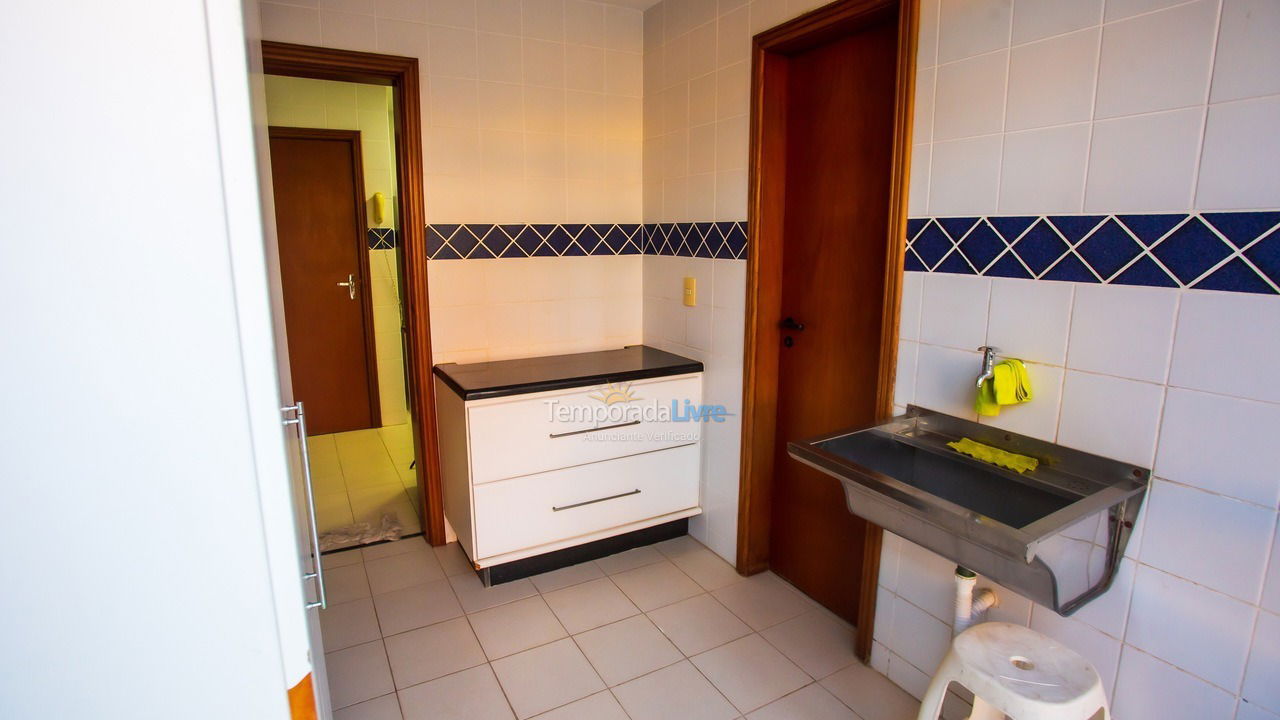Apartamento para aluguel de temporada em Guarapari (Praia do Morro)