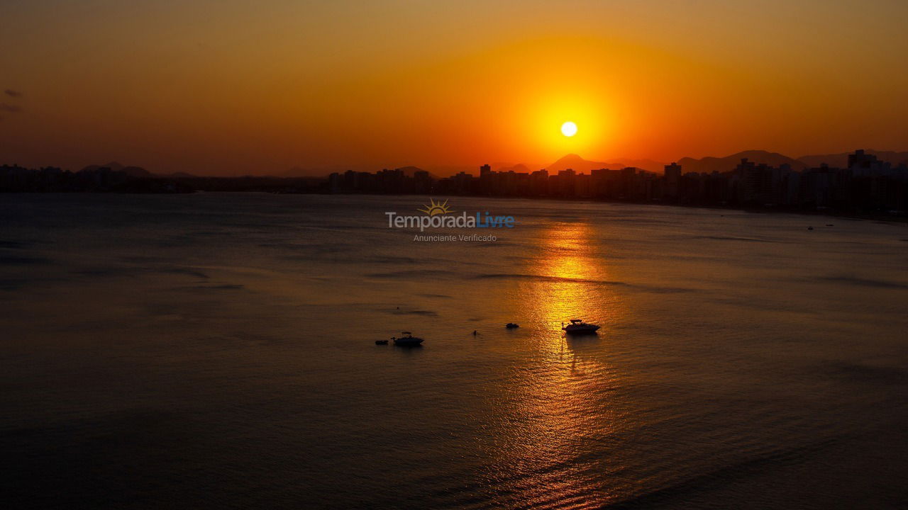 Apartamento para aluguel de temporada em Guarapari (Praia do Morro)