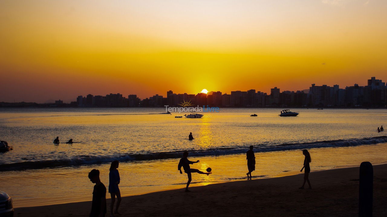Apartamento para aluguel de temporada em Guarapari (Praia do Morro)