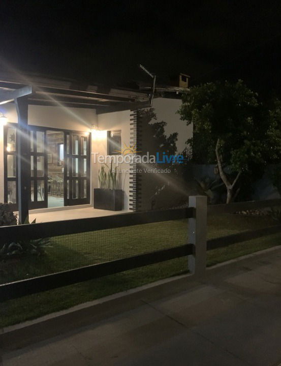 House for vacation rental in Palhoça (Pinheira Mar Aberto)