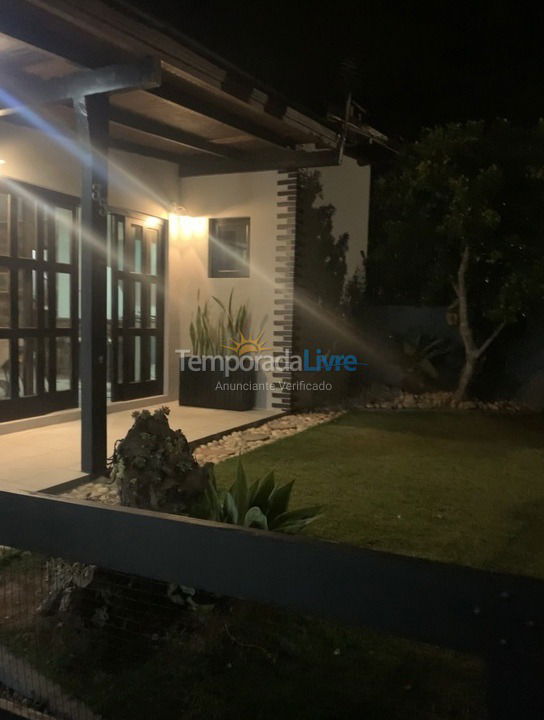 House for vacation rental in Palhoça (Pinheira Mar Aberto)