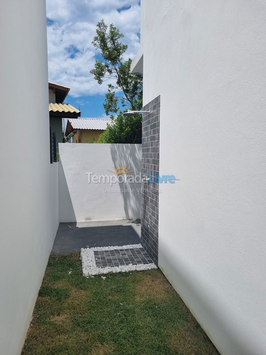 Casa para aluguel de temporada em Imbituba (Ibiraquera Praia do Rosa)