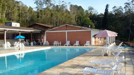 Ranch for rent in Suzano - Clube Dos Oficiais
