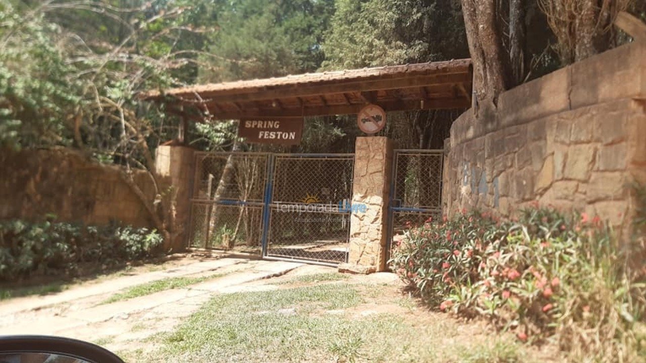 Ranch for vacation rental in Mairinque (Sebandilha)