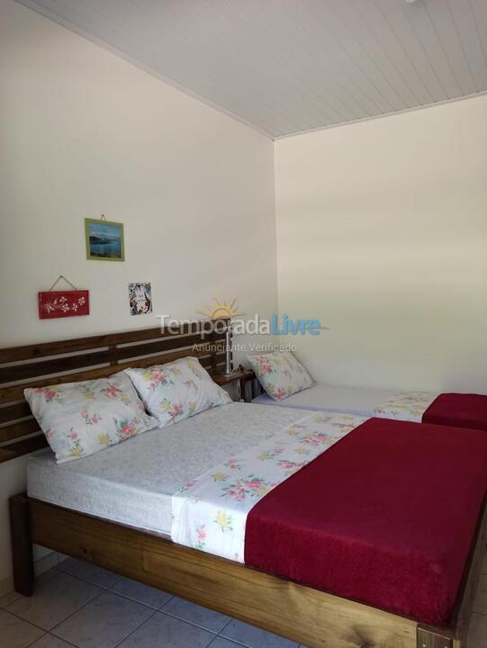 Apartamento para aluguel de temporada em Imbituba (Praia de Ibiraquera)
