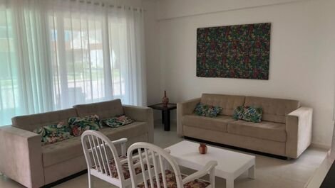 House with 4 bedrooms, in Itacimirim, for R$2,200/day
