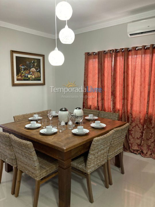 Casa para aluguel de temporada em Bertioga (Boraceia)