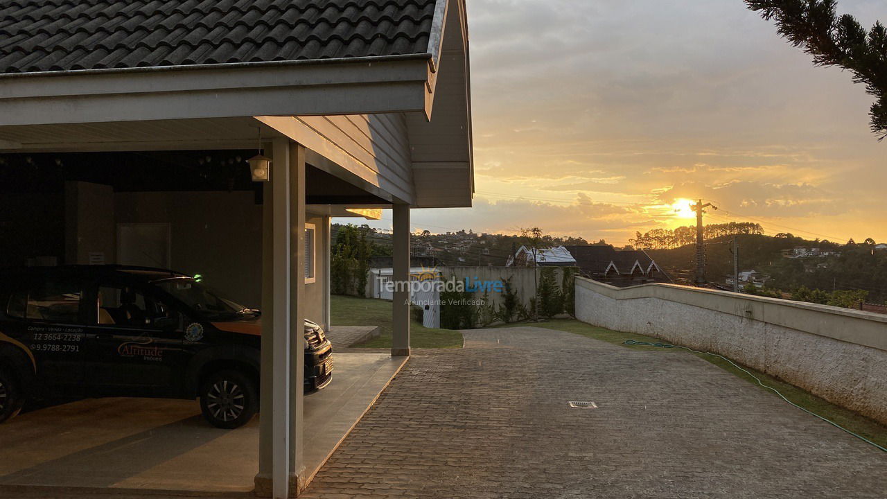 House for vacation rental in Campos do Jordão (Jardim Paulista)