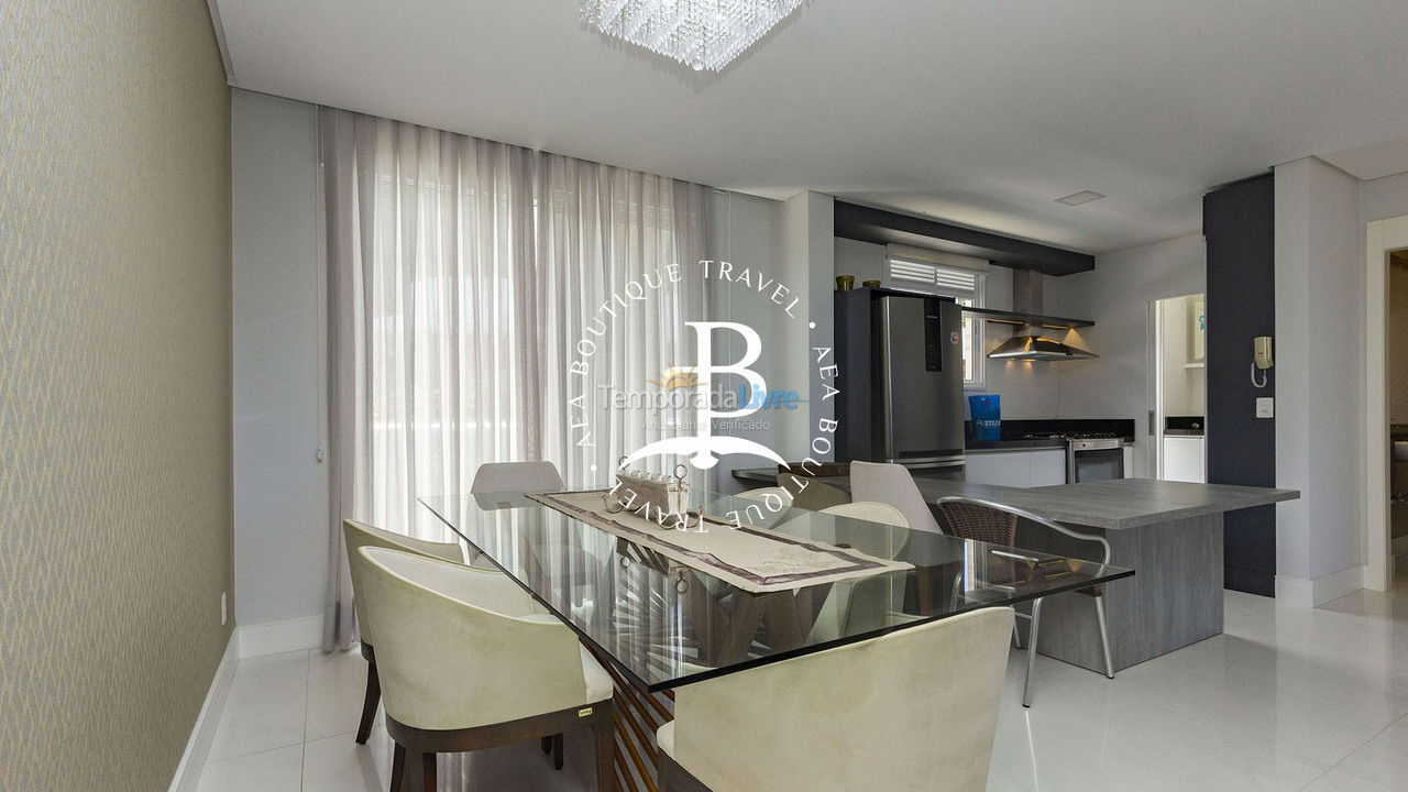 Apartamento para alquiler de vacaciones em Bombinhas (Praia de Bombas)