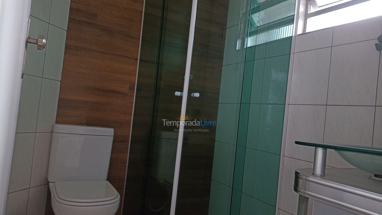 Apartamento para aluguel de temporada em Praia Grande (Canto do Forte)