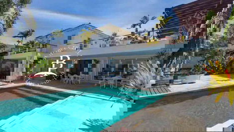 Deslumbrante casa de 8 suítes, frente a praia! Casa Orla Bardot