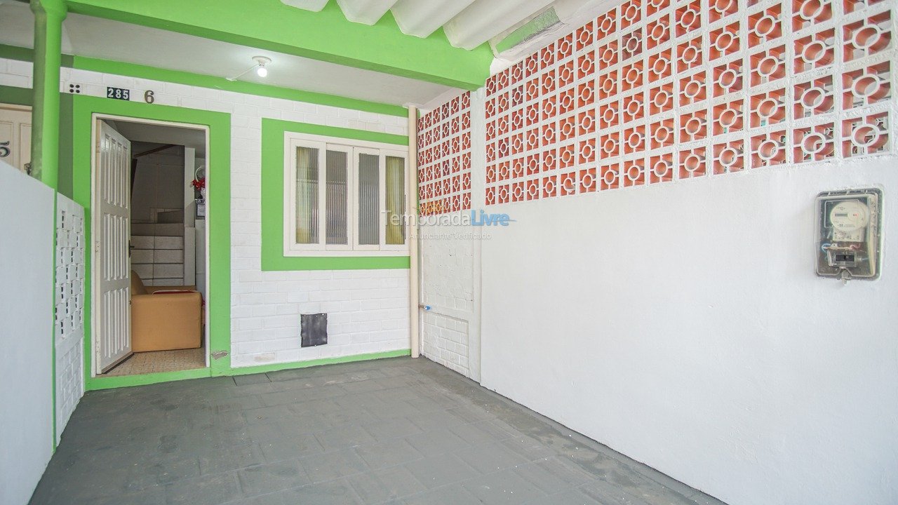 Casa para aluguel de temporada em Matinhos (Centro)