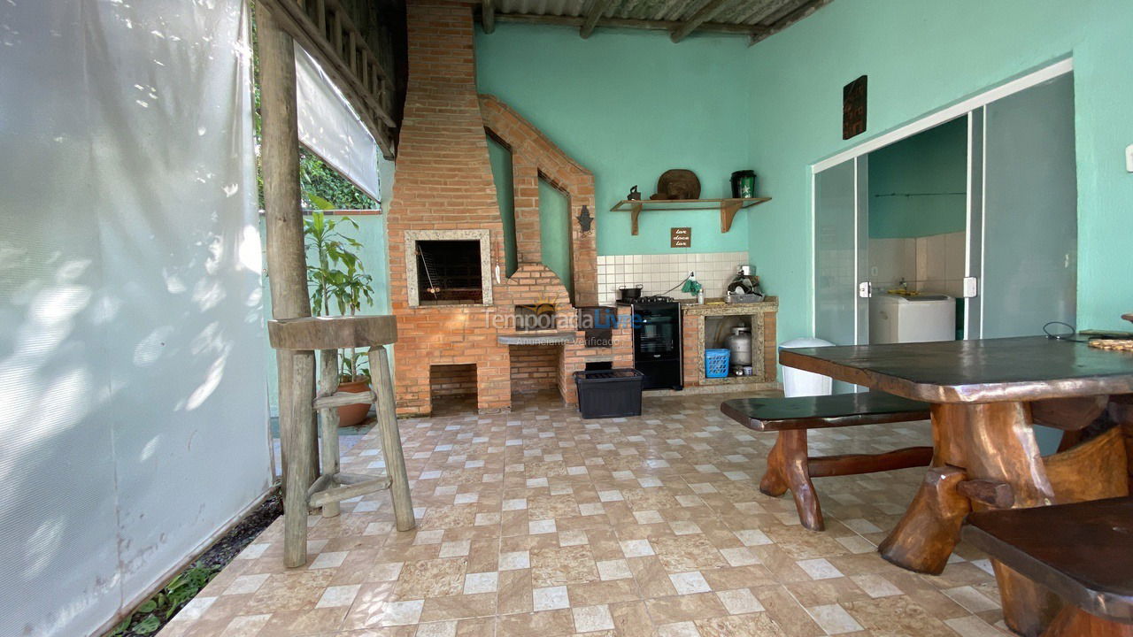 Casa para aluguel de temporada em Matinhos (Caiobá)