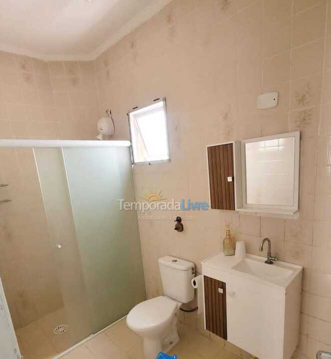 Apartamento para aluguel de temporada em Praia Grande (Vila Tupi)