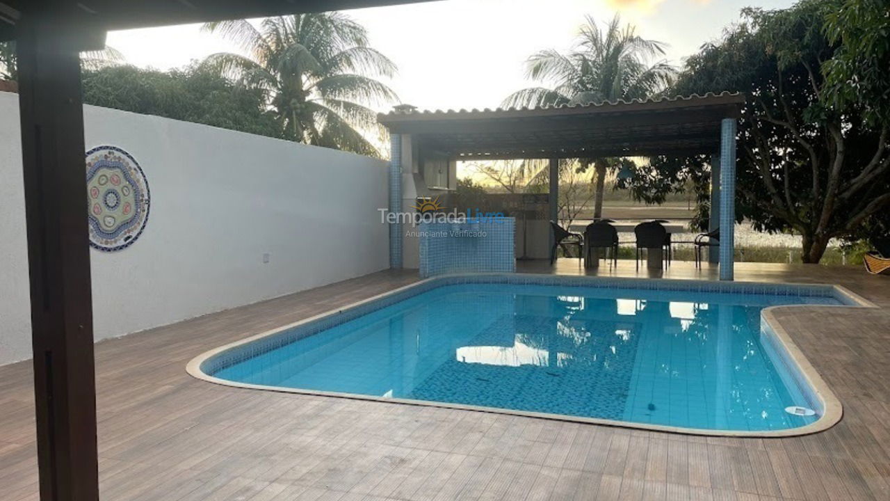 House for vacation rental in Camaçari (Praia de Guarajuba)