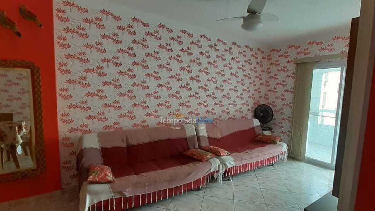Casa para aluguel de temporada em Praia Grande (Vila Assunção)