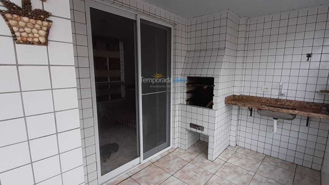 Casa para aluguel de temporada em Praia Grande (Vila Assunção)