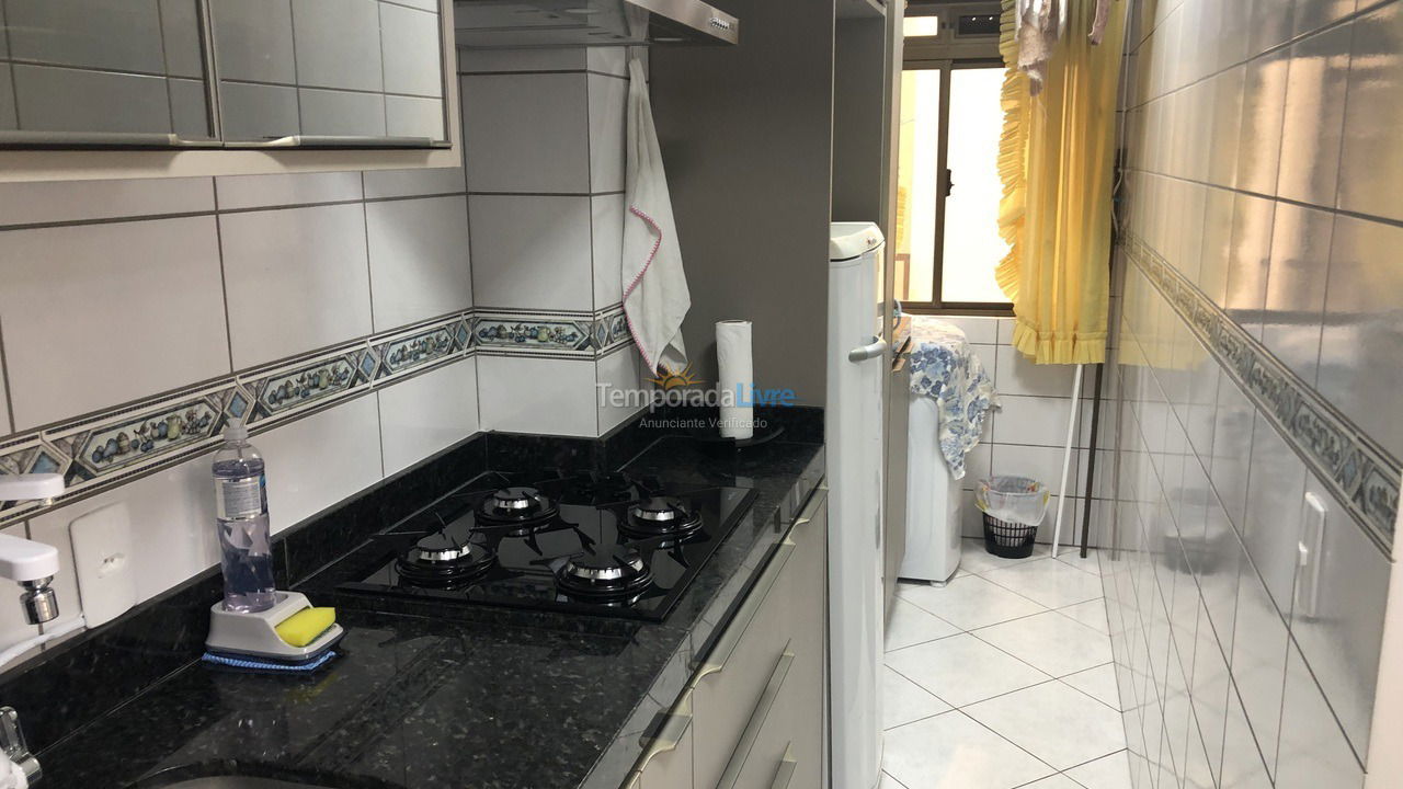 Apartment for vacation rental in Itapema (Centro)