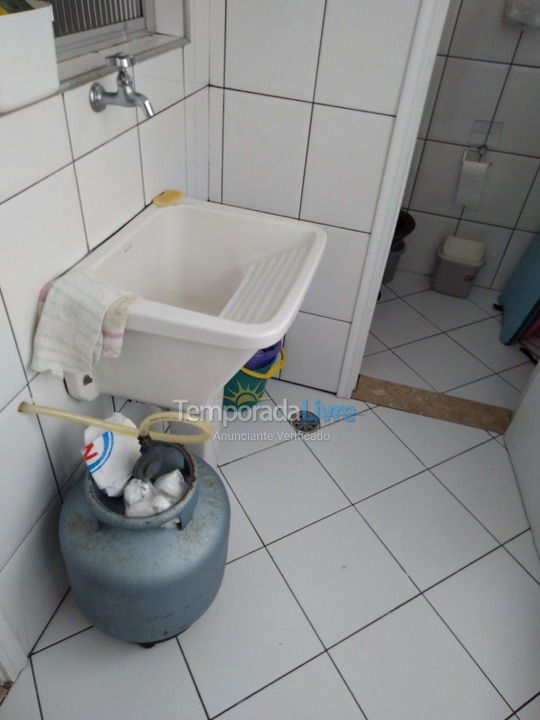 Apartamento para aluguel de temporada em Guarujá (Enseada)