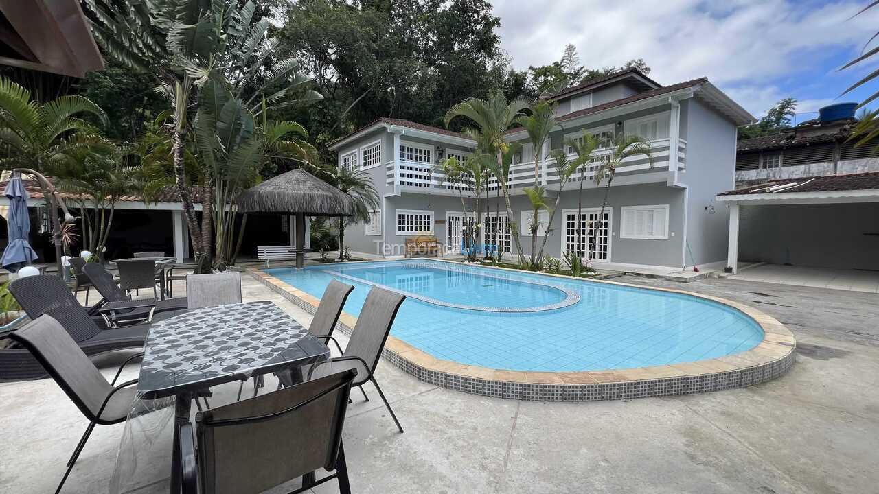 House for vacation rental in São Sebastião (Barra do Sahy)