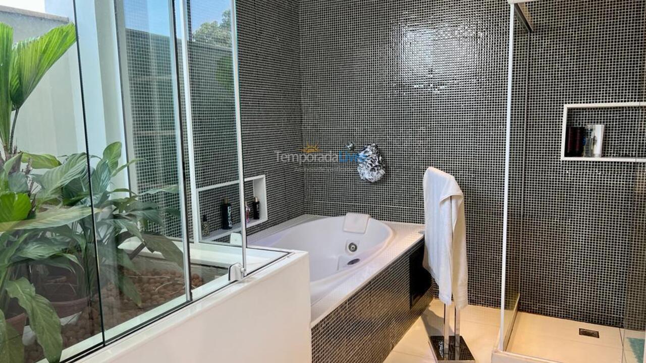 Casa para aluguel de temporada em Rio de Janeiro (Barra da Tijuca)