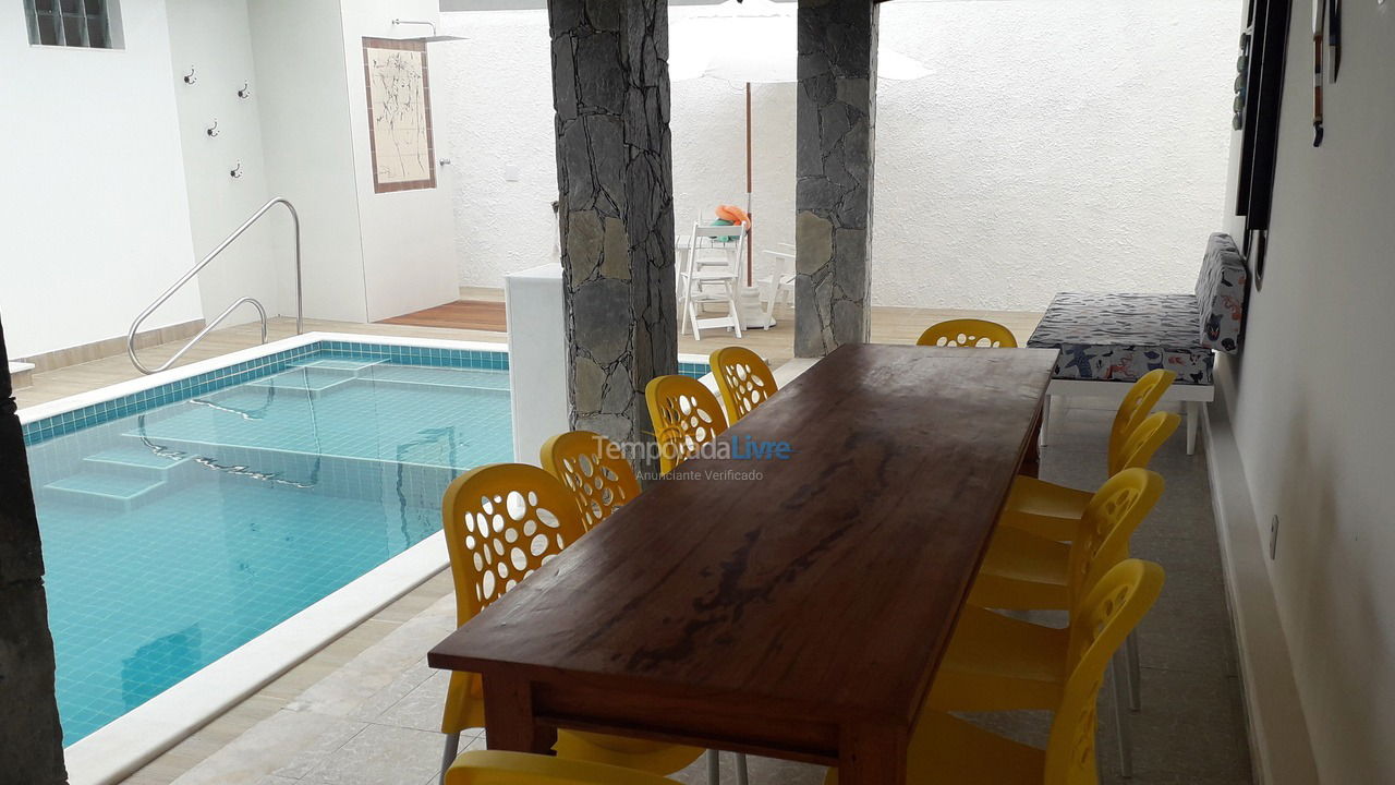House for vacation rental in Camaçari (Praia de Guarajuba)