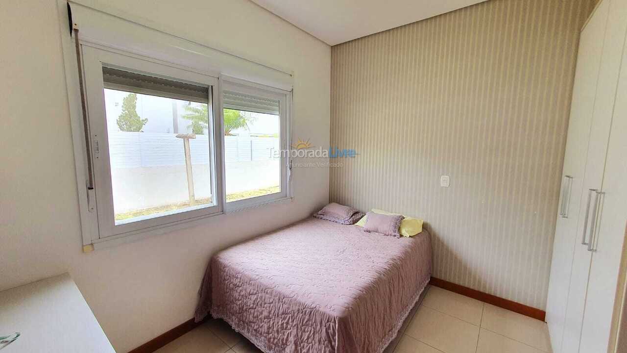 House for vacation rental in Capão da Canoa (Zona Nova)