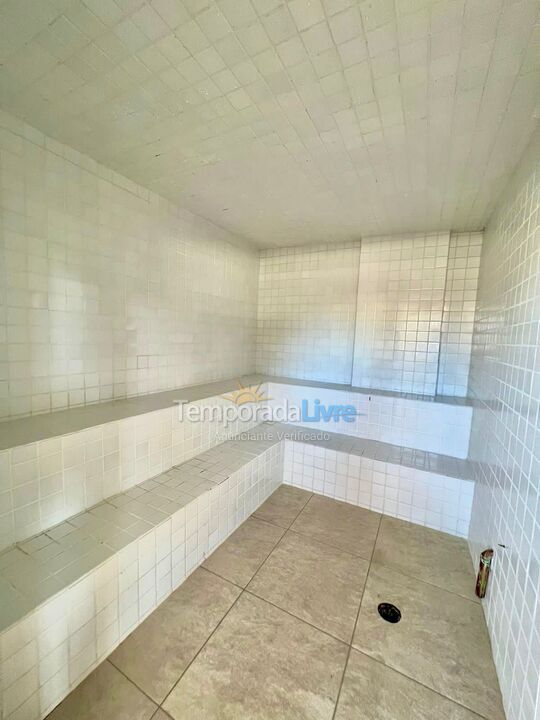 Apartamento para aluguel de temporada em Ubatuba (Praia Grande)