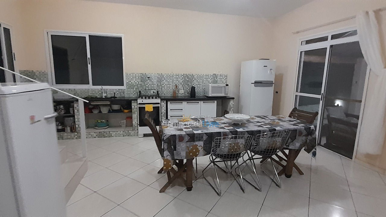 Casa para aluguel de temporada em Bertioga (Condominio Morada da Praia)