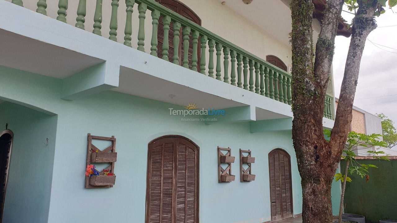Casa para aluguel de temporada em Pontal do Paraná (Praia de Leste)