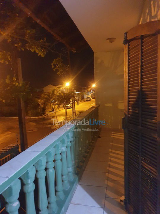Casa para aluguel de temporada em Pontal do Paraná (Praia de Leste)