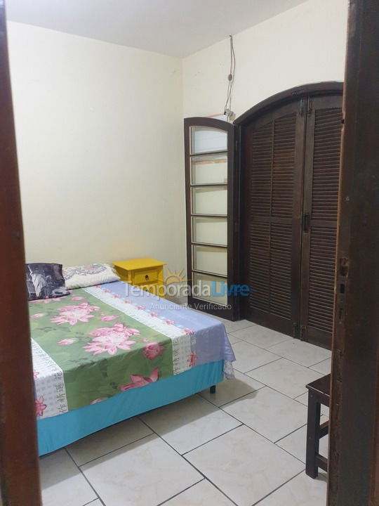 Casa para aluguel de temporada em Pontal do Paraná (Praia de Leste)