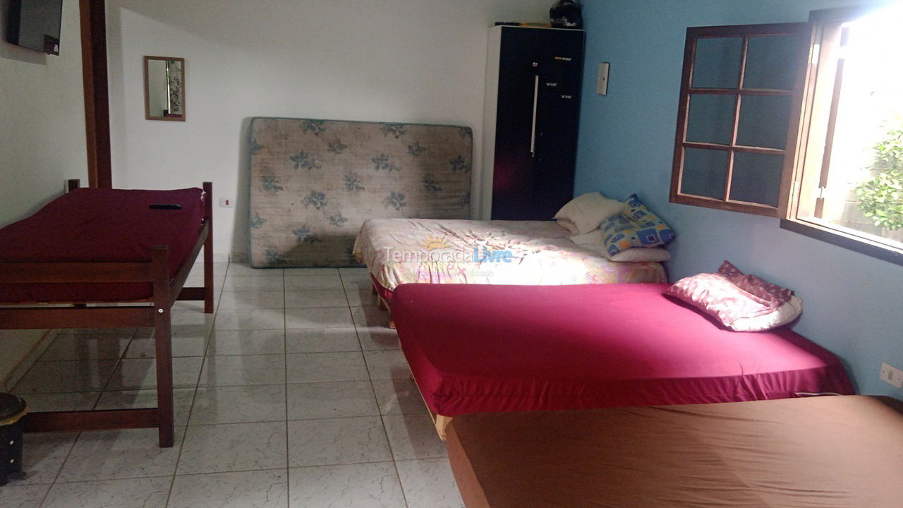 Ranch for vacation rental in Suzano (Vila Ipelandia)