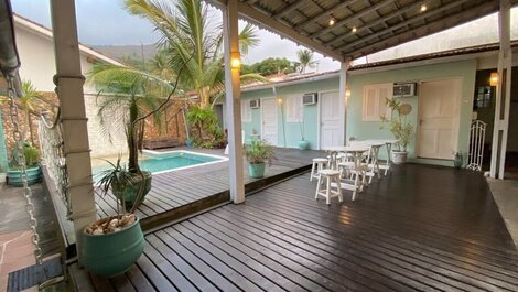 Casa Lehua con 9 Suites, wifi en Ilhabela na Vila