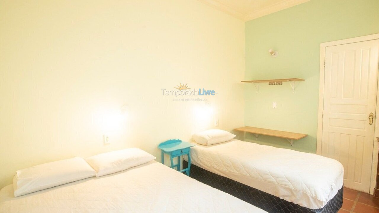 Casa para aluguel de temporada em Ilhabela (Saco do Indaiá)