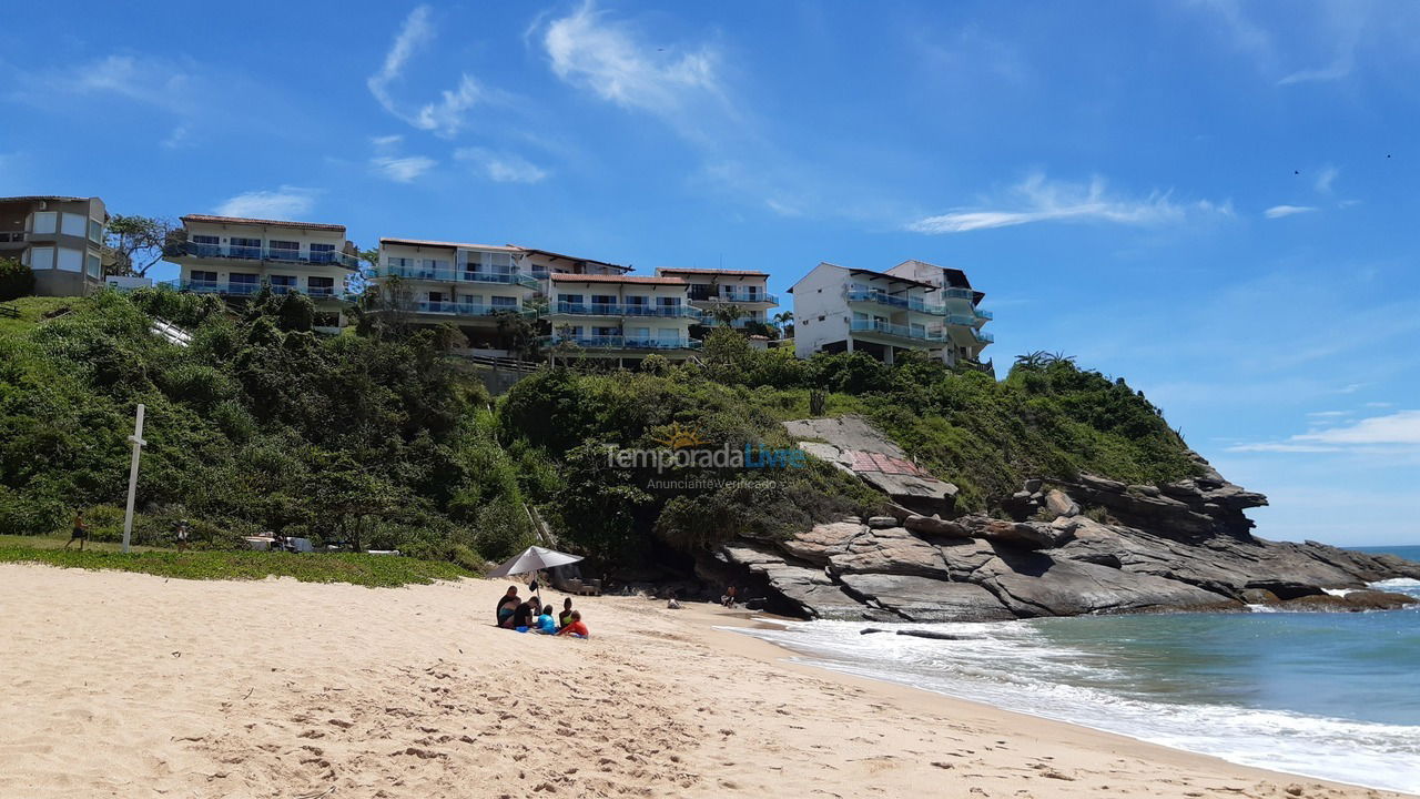 Apartamento para aluguel de temporada em Armação dos Búzios (Praia das Caravelas)