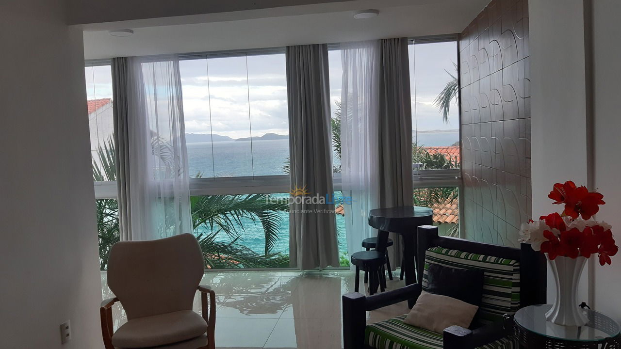Apartamento para aluguel de temporada em Armação dos Búzios (Praia das Caravelas)