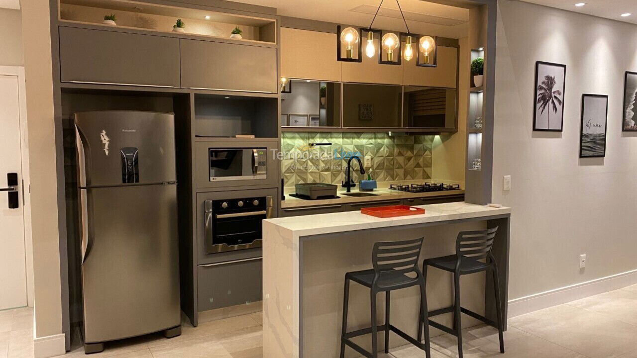 Apartamento para aluguel de temporada em Florianópolis (Jurere Tradicional)