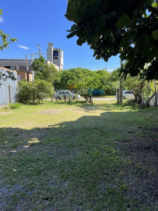 Casa para aluguel de temporada em Garopaba (Praia da Ferrugem)