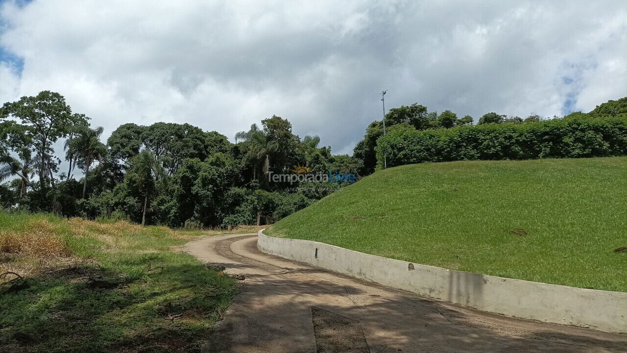 Chácara / sítio para aluguel de temporada em Bragança Paulista (Usina)