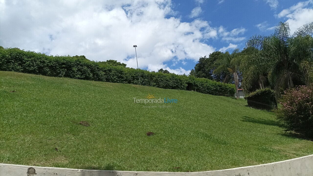 Chácara / sítio para aluguel de temporada em Bragança Paulista (Usina)
