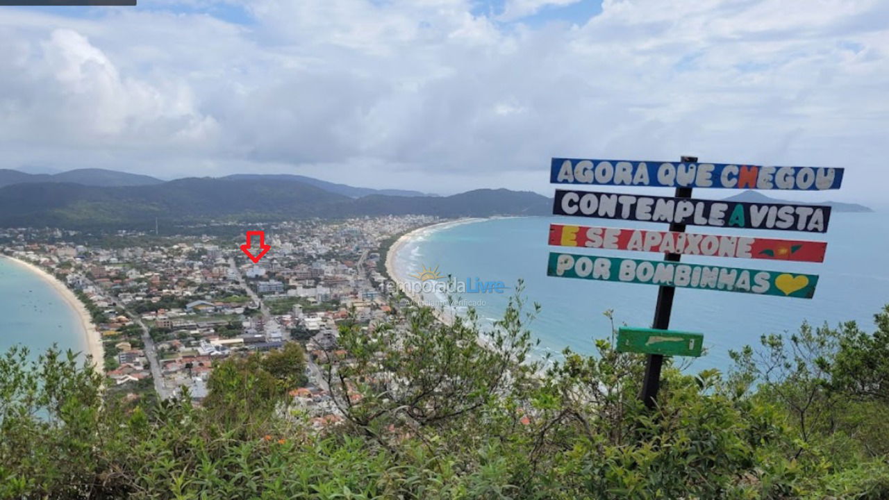 Casa para aluguel de temporada em Bombinhas (Canto Grande)