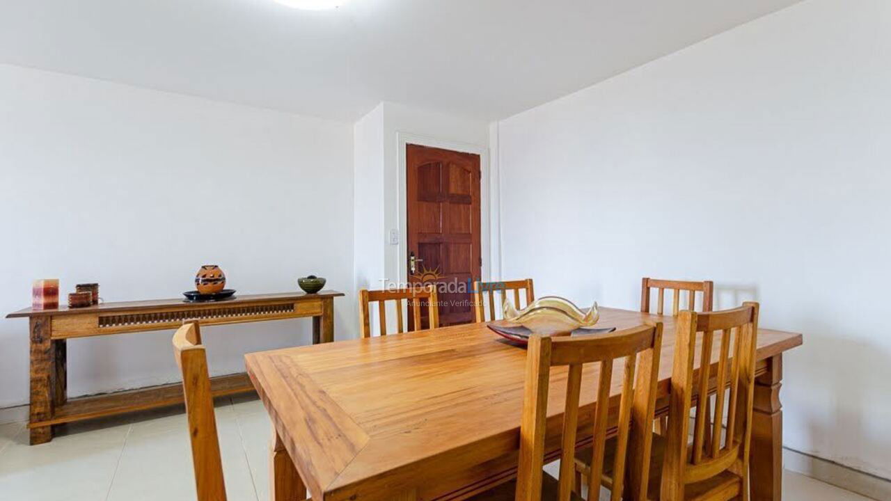 Apartamento para aluguel de temporada em Saquarema (Praia de Itaúna)