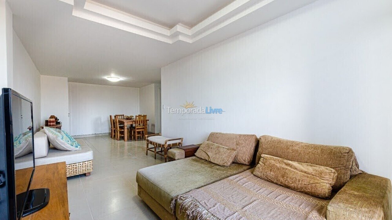 Apartamento para aluguel de temporada em Saquarema (Praia de Itaúna)