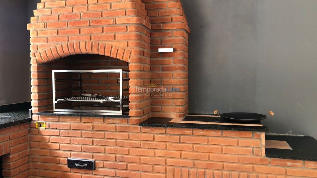 Chácara / sítio para aluguel de temporada em Mairinque (Moreiras)