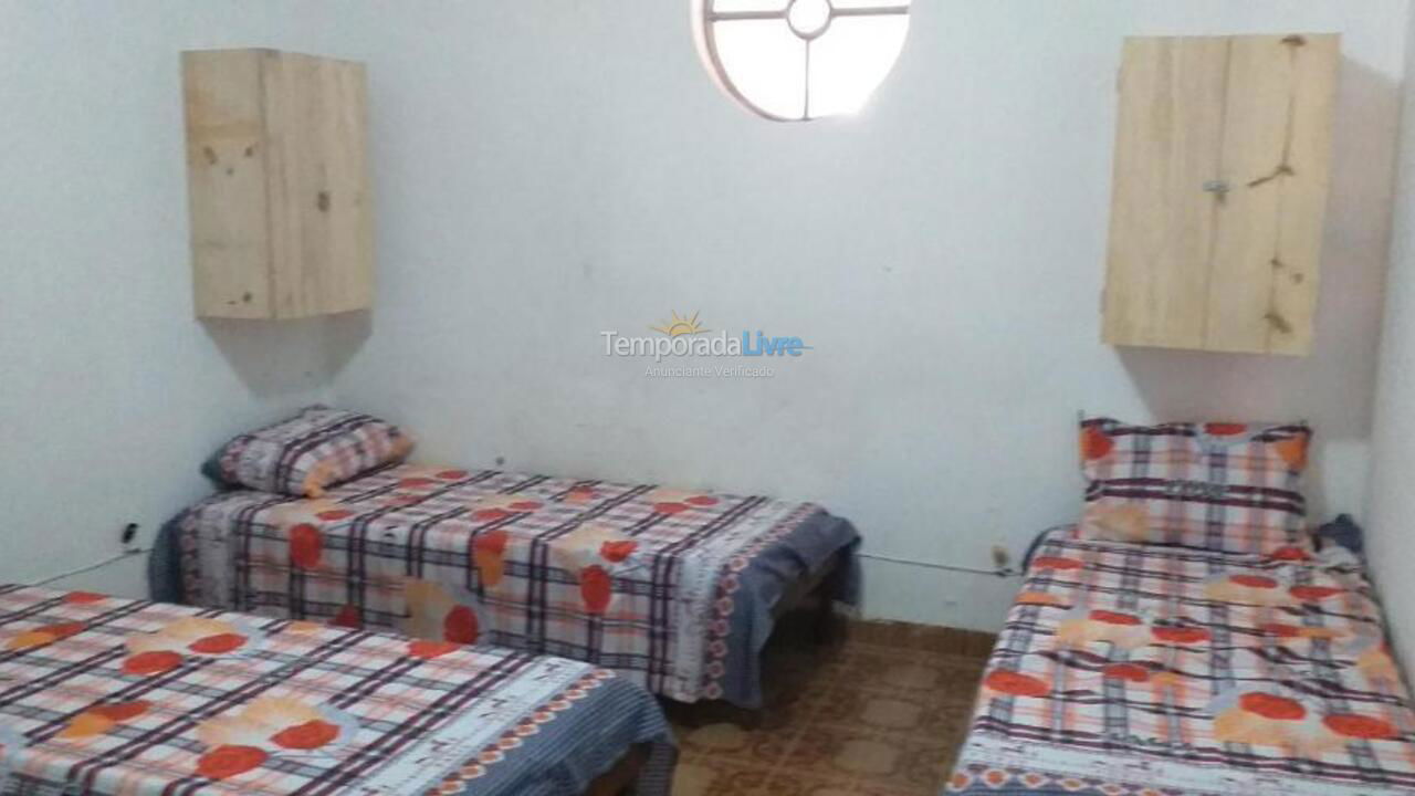 Apartamento para aluguel de temporada em Penedo (Centro)